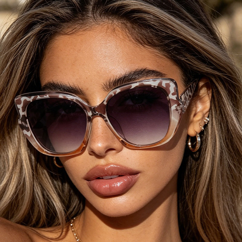 1Pc Niche Trendy Brand Pink Le - đánh giá và giá Streetwear Brand Niche
